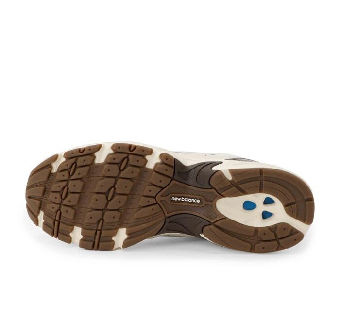 NEW BALANCE MR530ASM - Image 6