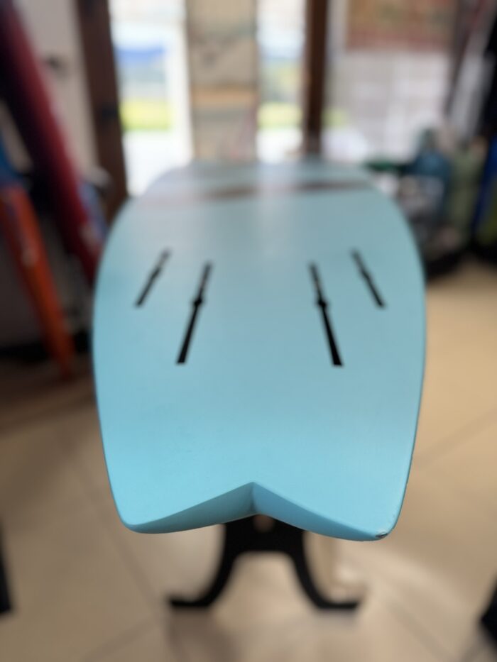 WE ONE WAVE 90LT (AS NEW) - Image 8